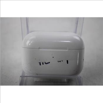 Apple AirPods Pro With Charging Case