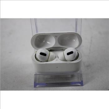 Apple AirPods Pro With Charging Case