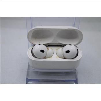 Apple AirPods Pro With Charging Case