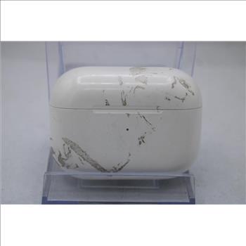 Apple AirPods Pro With Charging Case