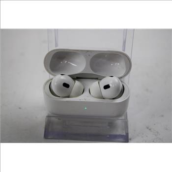 Apple AirPods Pro With Charging Case