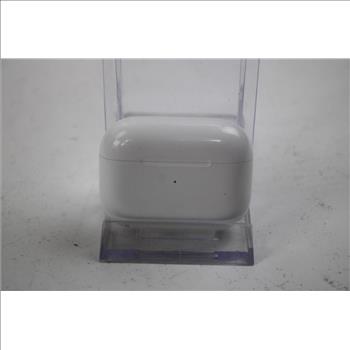 Apple AirPods Pro With Charging Case