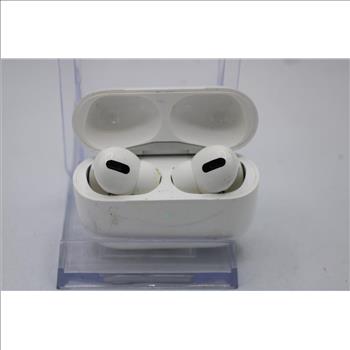 Apple AirPods Pro With Charging Case
