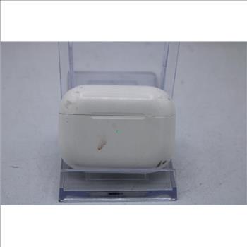 Apple AirPods Pro With Charging Case