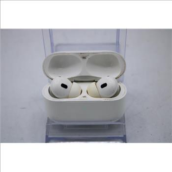 Apple AirPods Pro With Charging Case