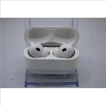 Apple AirPods Pro With Charging Case