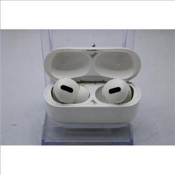 Apple AirPods Pro With Charging Case