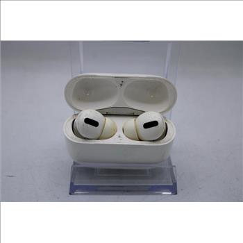 Apple AirPods Pro With Charging Case
