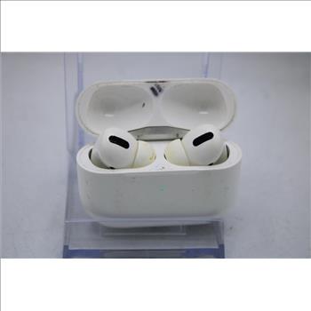 Apple AirPods Pro With Charging Case