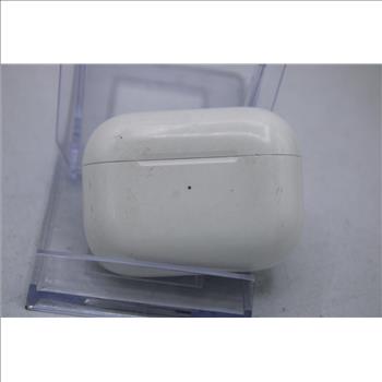 Apple AirPods Pro With Charging Case