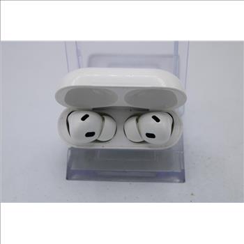 Apple AirPods Pro With Charging Case