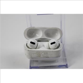 Apple AirPods Pro With Charging Case
