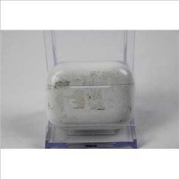 Apple AirPods Pro With Charging Case