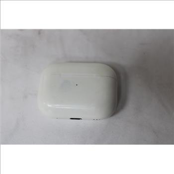 Apple AirPods Pro With Charging Case