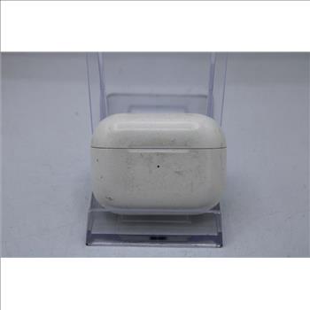 Apple AirPods Pro With Charging Case