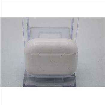 Apple AirPods Pro With Charging Case