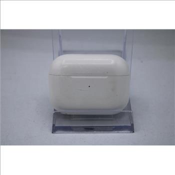 Apple AirPods Pro With Charging Case