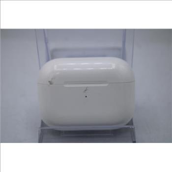 Apple AirPods Pro With Charging Case
