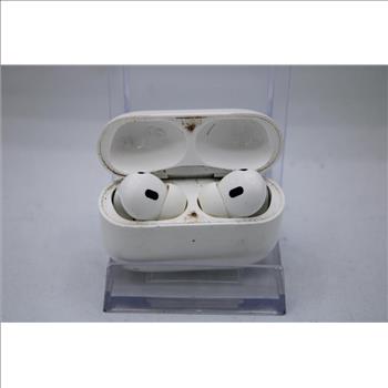 Apple AirPods Pro With Charging Case