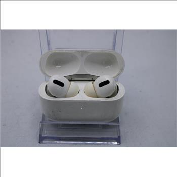Apple AirPods Pro With Charging Case