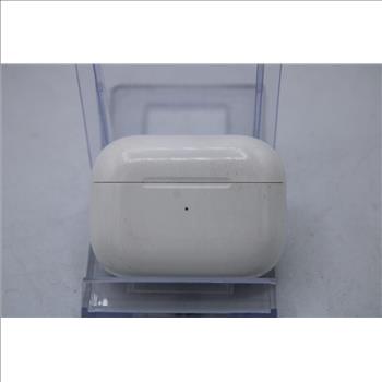 Apple AirPods Pro With Charging Case