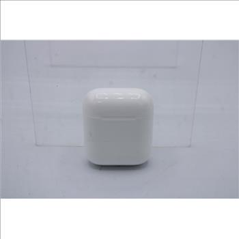 Apple AirPods With Charging Case