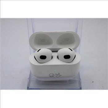 Apple AirPods With Charging Case