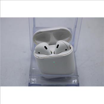 Apple AirPods With Charging Case