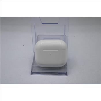 Apple AirPods With Charging Case