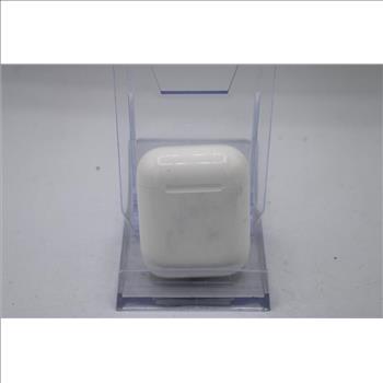 Apple AirPods With Charging Case