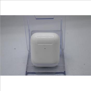 Apple AirPods With Charging Case