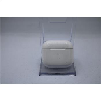 Apple AirPods With Charging Case