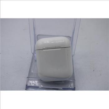 Apple AirPods With Charging Case