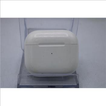 Apple AirPods With Charging Case