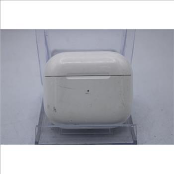 Apple AirPods With Charging Case