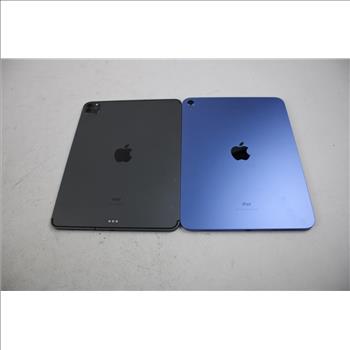 Apple IPad Bulk Lot, 2 Pieces, SOLD FOR PARTS