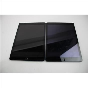 Apple IPad Bulk Lot, 2 Pieces, Sold For Parts
