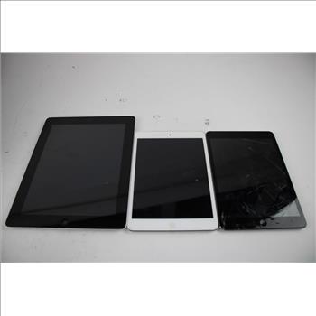 Apple IPad Bulk Lot, 3 Pieces, Carrier Unknown, Sold For Parts