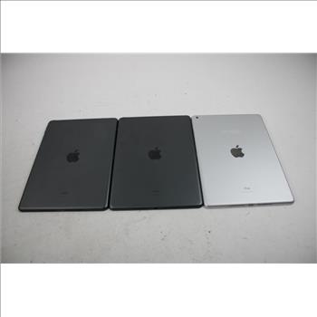 Apple IPad Bulk Lot, 3 Pieces, Sold For Parts