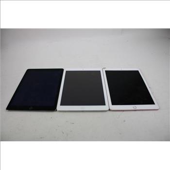 Apple IPad Bulk Lot, 3 Pieces, Sold For Parts