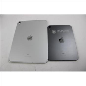 Apple IPad Lot, 2 Pieces, Sold For Parts