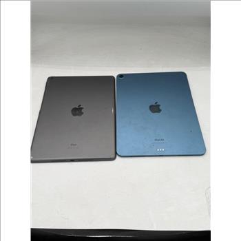 Apple IPad Lot,  2 Pieces, Sold For Parts
