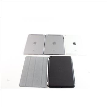 Apple Ipad Lot, 3 Pieces, Sold For Parts