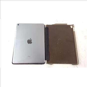 Apple IPad Pro, 32GB, 1st Gen