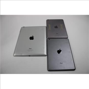 Apple IPads Bulk Lot, 3 Pieces, SOLD FOR PARTS