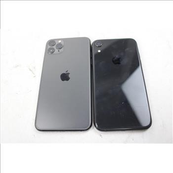 Apple IPhone Activation Locked, 2 Pieces Sold For Parts