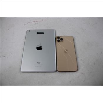 Apple IPhone, IPad Lot, 2 Pieces, Sold For Parts