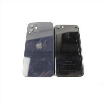 Apple IPhone Lot, 2 Pieces  Sold For Parts