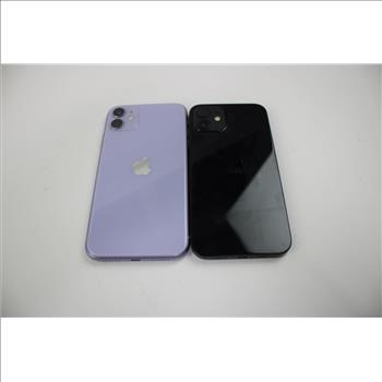 Apple IPhone Lot, 2 Pieces, Sold For Parts