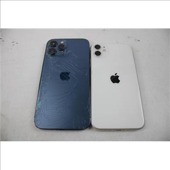 Apple IPhone Lot, 2 Pieces, Sold For Parts